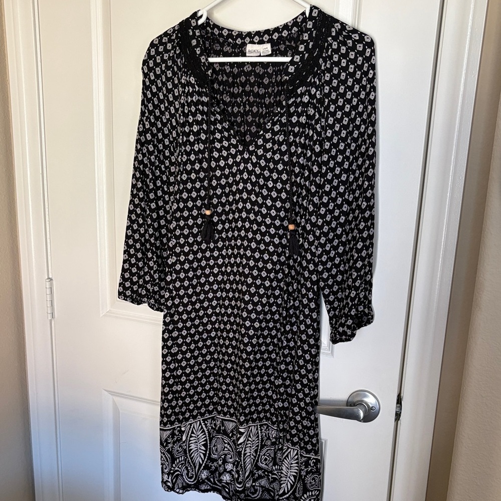 Roxy Black and White Patterned Midi Dress